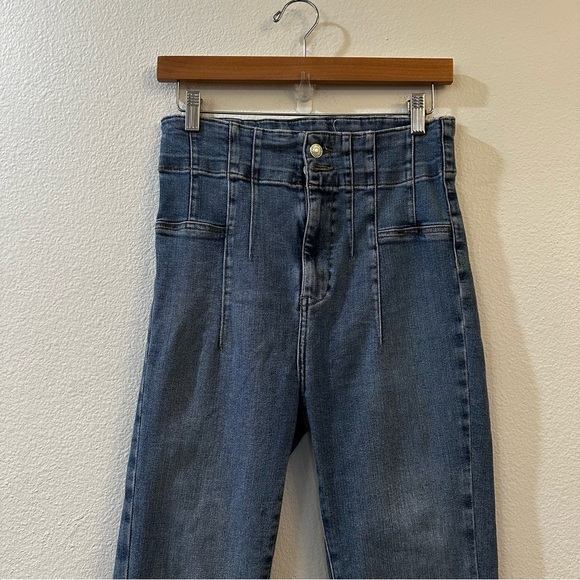 Free People We The Free Jayde High Rise Flare‎ Jeans in Sunburst Blue Size 29 - Picture 6 of 13